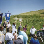 Крестный ход. С. Василевка, Починковский р-н. Фото Е. Курзиной (2002)